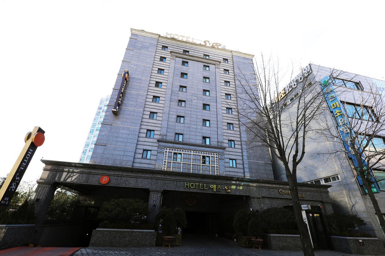 Bucheon Sr Hotel Esterno foto