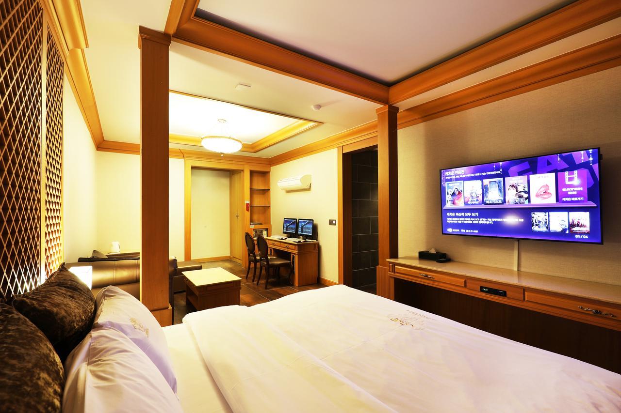 Bucheon Sr Hotel Esterno foto