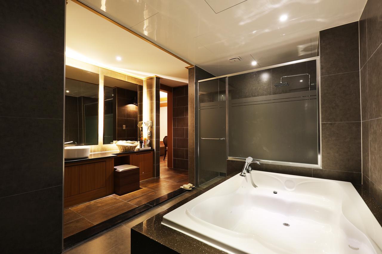 Bucheon Sr Hotel Esterno foto