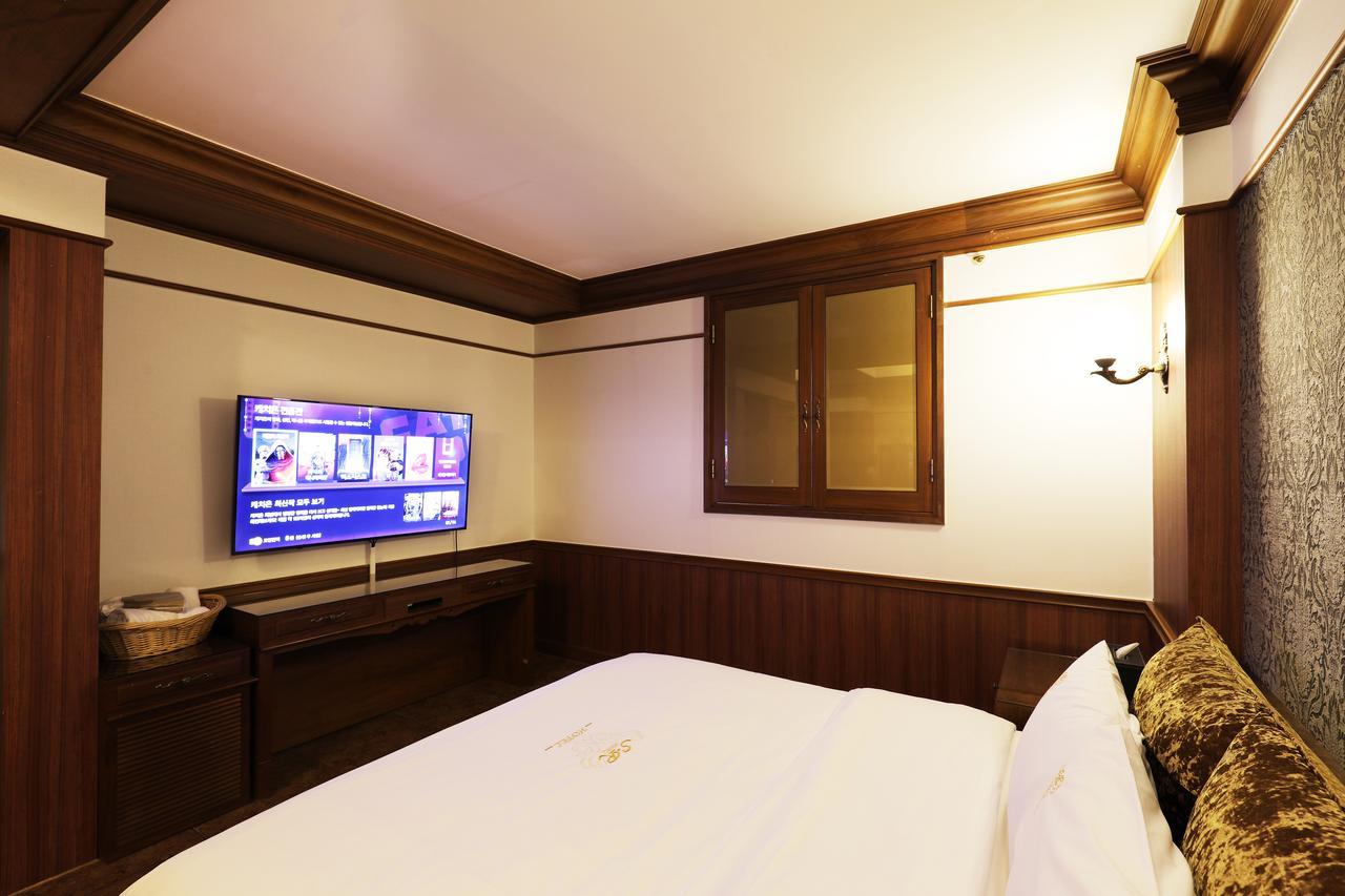Bucheon Sr Hotel Esterno foto